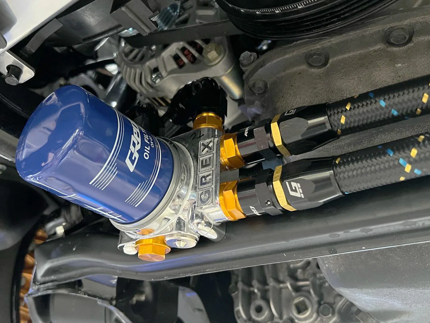 GReddy -6 Nylon Braided Hose(per/ft) - Black / Gold / Blue - Image 6