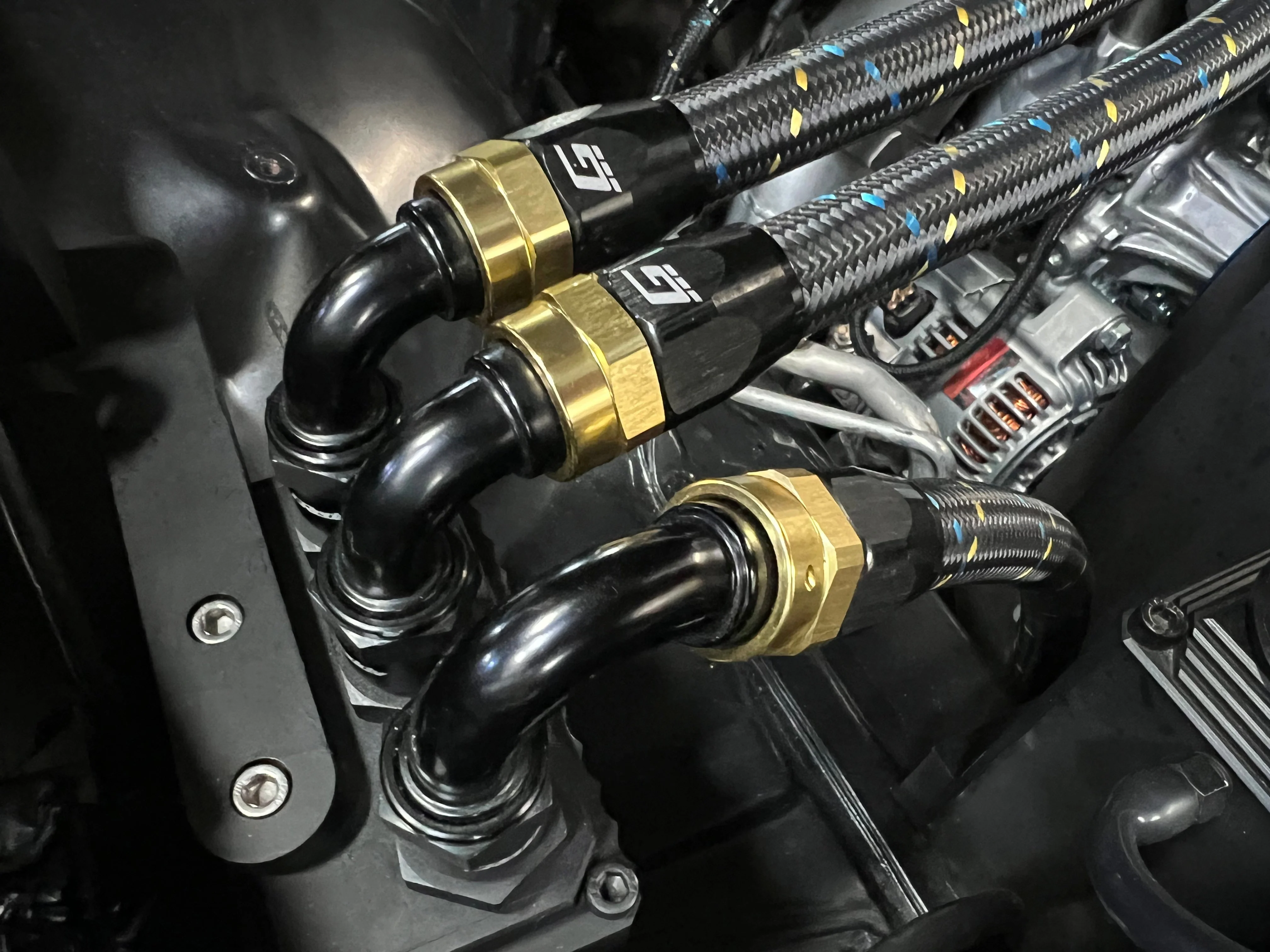 GReddy -8 Nylon Braided Hose (per/ft) - Black / Gold / Blue - Image 3