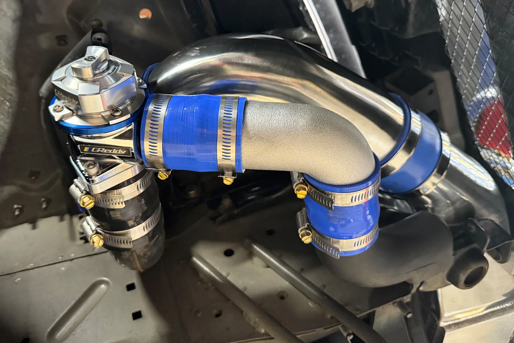 GREDDY TYPE-FV2 BOV KIT BNR32 BCNR33 BNR34 - (11521215 11521220) - Image 2