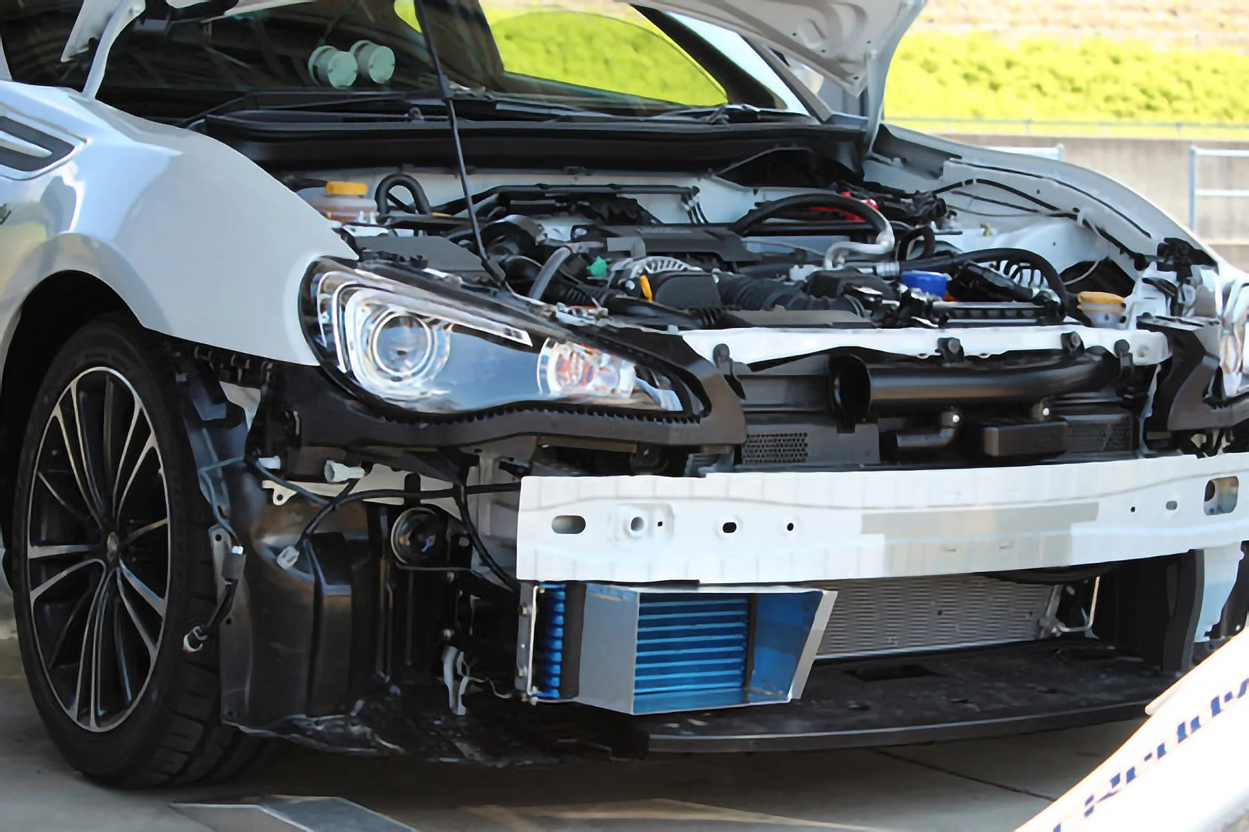 GReddy Circuit Spec Oil Cooler Kit(s) w/ 10-13row cores - Image 2